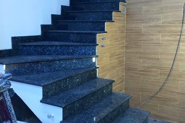 Ngọc trai ánh tím