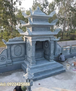 lăng mộ đá đơn dáng thấp và rộng