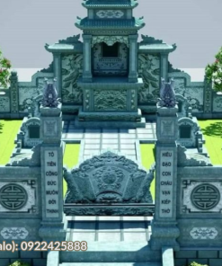 Khuôn viên lăng mộ đá rêu xanh