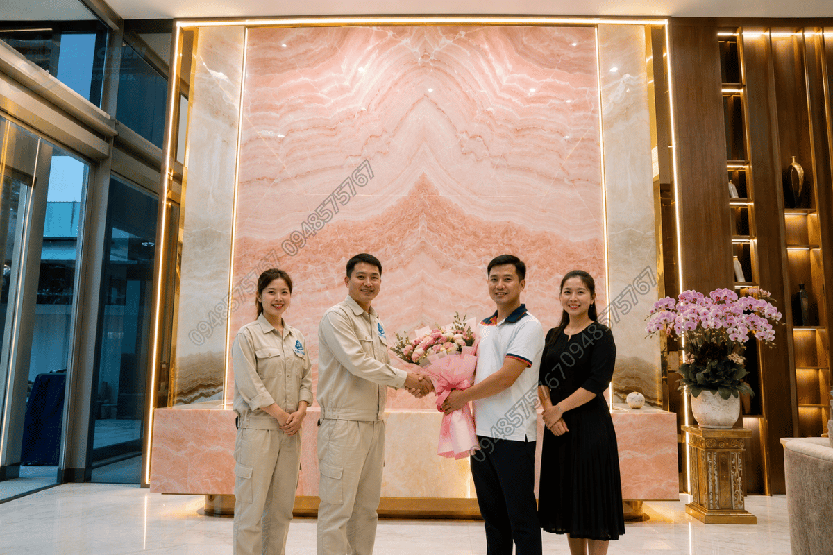Công trình vách đá Onyx Hồng Pastel hoàn thiện bàn giao cho chủ đầu tư