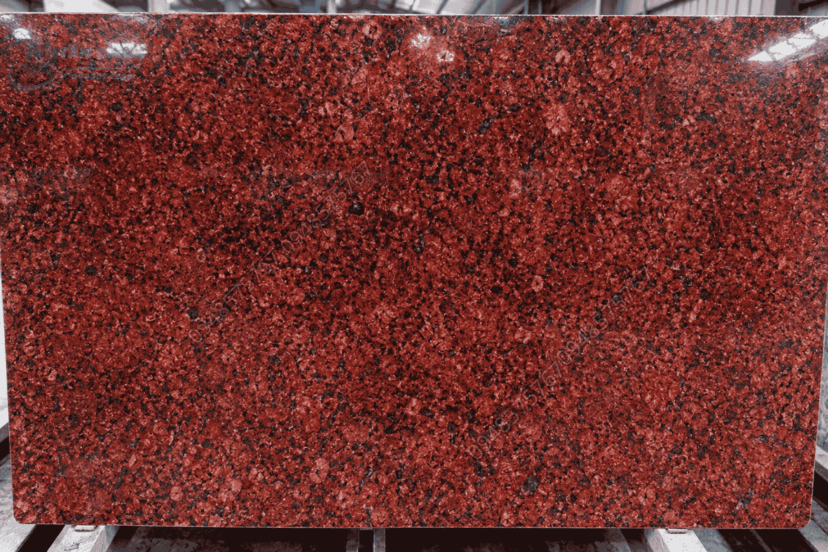 Bề mặt đá Đỏ Ruby Ấn Độ thi công đá tam cấp chịu lực